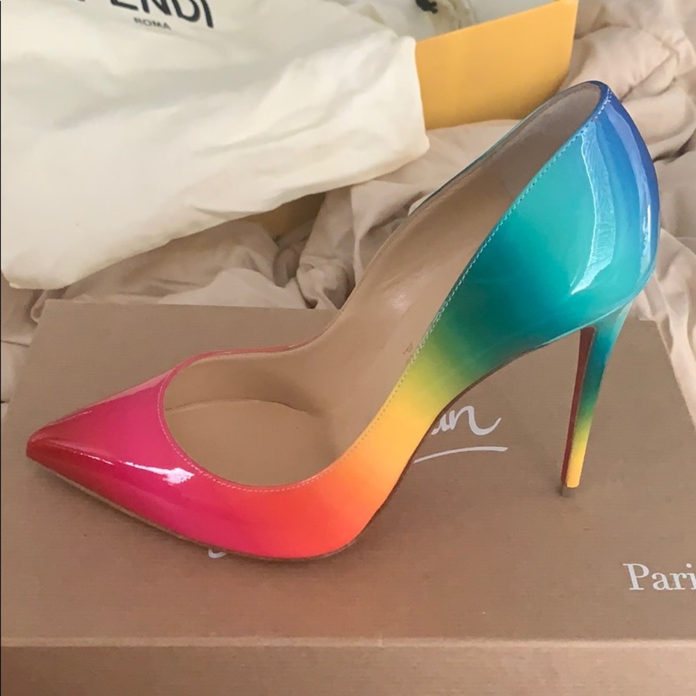 COPY - Louboutins